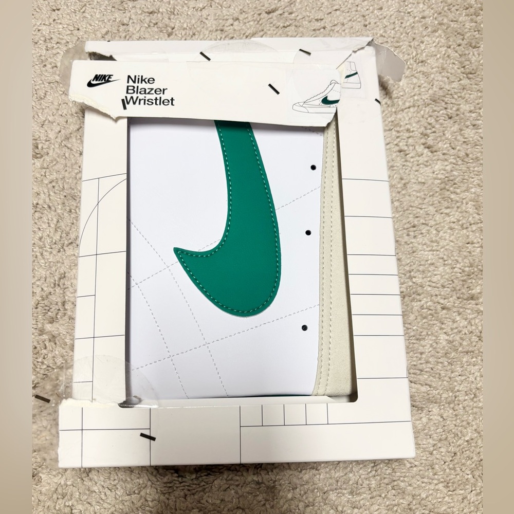 Nike Blazer Wristlet in White and Green